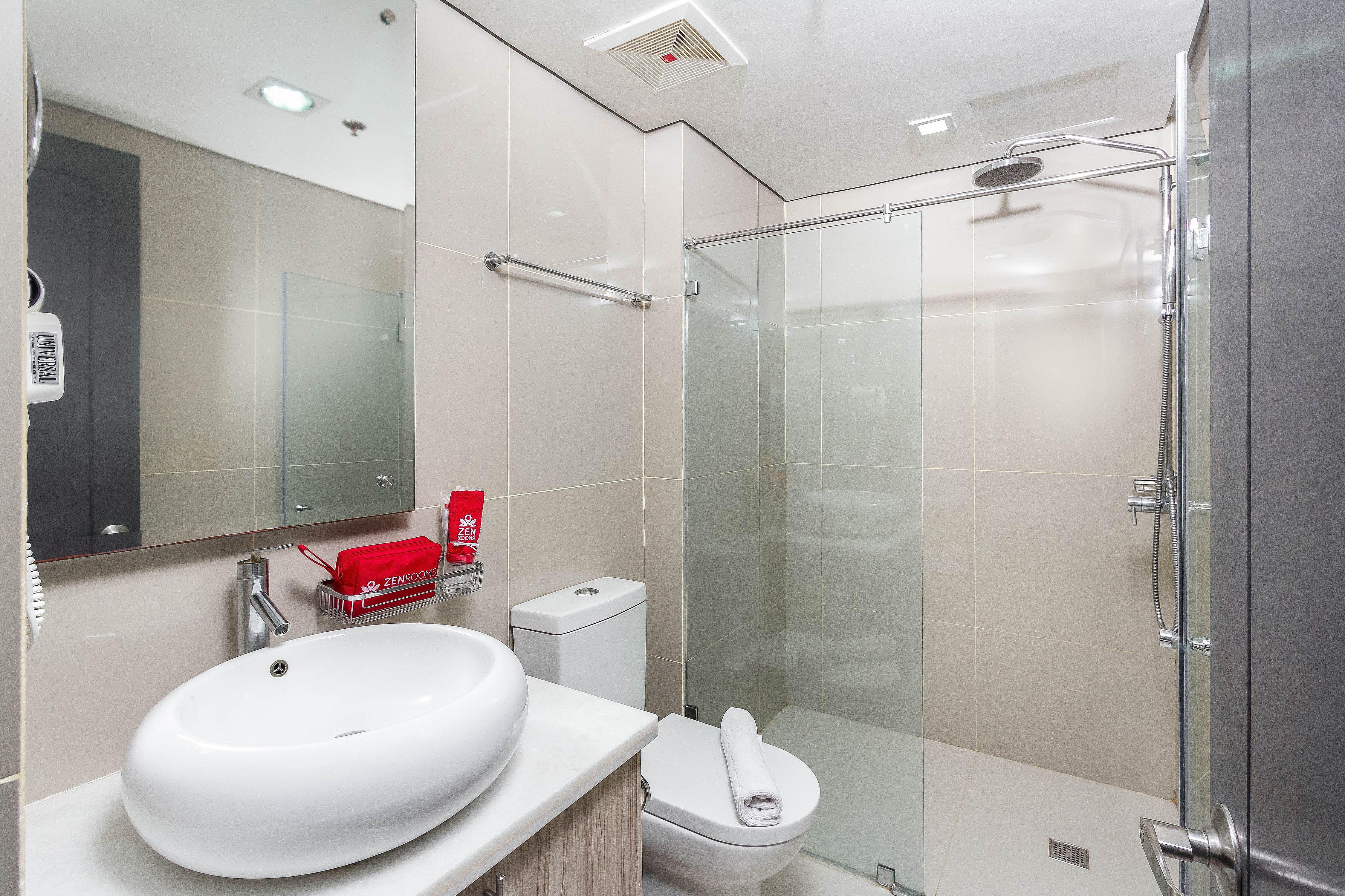 Zen Premium Banilad Hotel Cebu Buitenkant foto