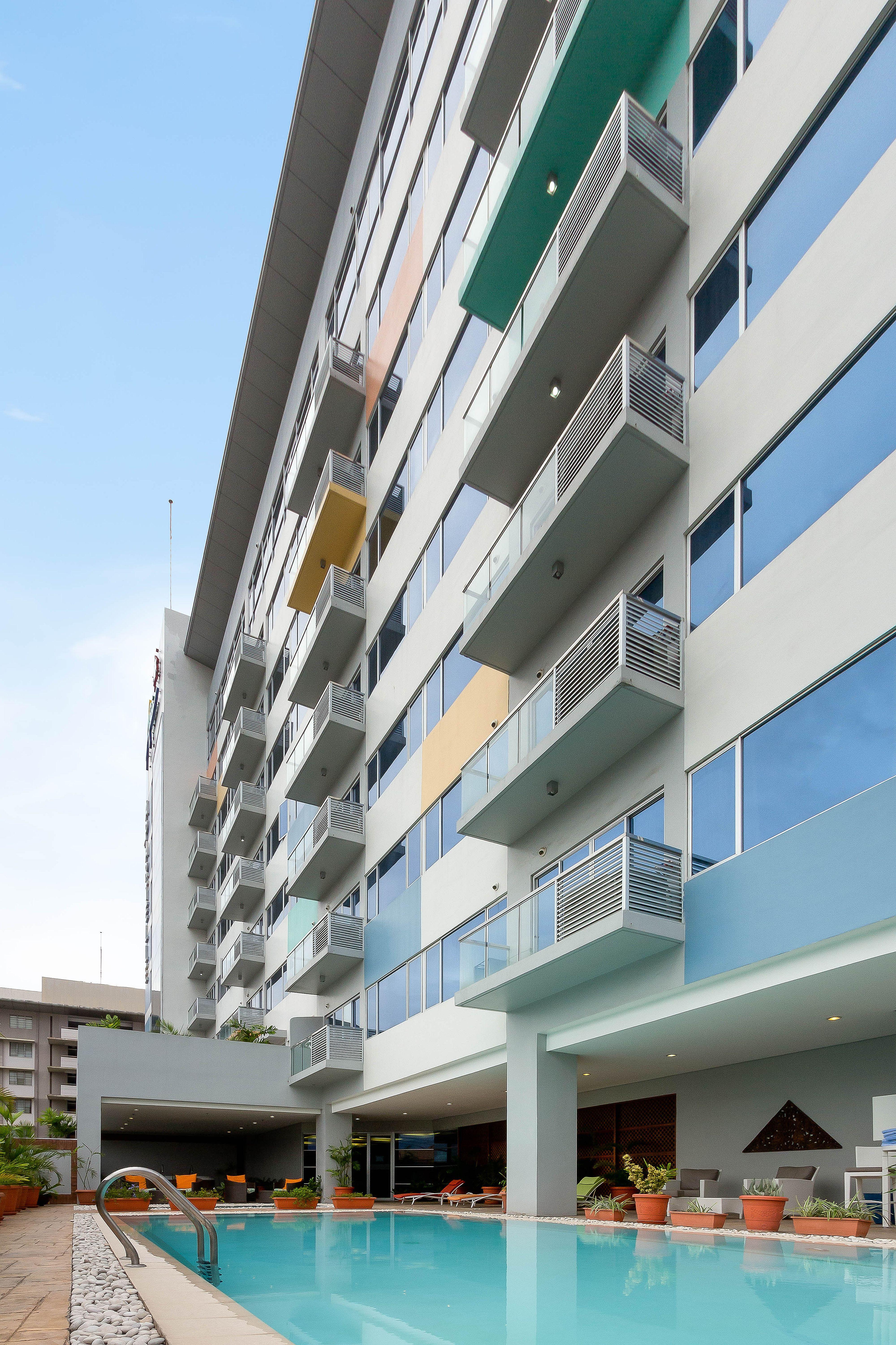 Zen Premium Banilad Hotel Cebu Buitenkant foto